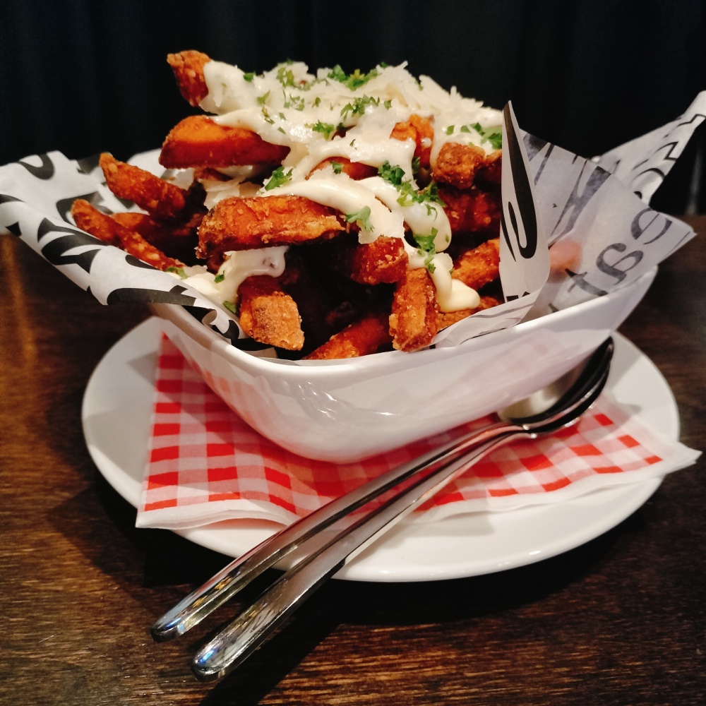 Zoete aardappel friet